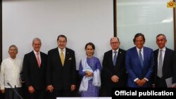 ရခိုင်ပြည်နယ်ဆိုင်ရာ အကြံပြုချက်များအပေါ် အကောင်အထည်ဖော် ဆောင်ရွက်ရေးကော်မတီရဲ့ အကြံပေးအဖွဲ့နှင့် နိုင်ငံတော်အတိုင်ပင်ခံတွေ့ဆုံ (Myanmar State Counsellor Office)