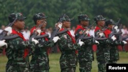မွန်ပြည်သစ် တပ်ဖွဲ့ဝင်များ
