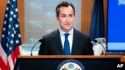 Речник Держдепартаменту Метью Міллер під час брифінгу в Держдепартаменті у вівторок, 18 липня 2023 року, у Вашингтоні. Фото AP