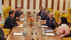 နိုင်ငံအဝေးပြေးလမ်း စီမံကိန်း စစ်ကောင်စီနဲ့ အိန္ဒိယနိုင်ငံခြားရေးဝန်ကြီးဆွေးနွေး
 နိုင်ငံအဝေးပြေးလမ်း စီမံကိန်း စစ်ကောင်စီနဲ့ အိန္ဒိယနိုင်ငံခြားရေးဝန်ကြီးဆွေးနွေး
