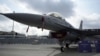 Винищувач F-16 fighter jet is on display during the Paris Air Show