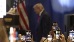 ဒေါ်လာ ၄၀၀ တန် Trump ရွှေရောင် ရှူးဖိနပ် ဒေါ်လာ ၄၀၀ တန် Trump ရွှေရောင် ရှူးဖိနပ်