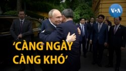 Lợi và hại khi Việt Nam vừa ôm chặt Nga vừa bắt tay với Mỹ Lợi và hại khi Việt Nam vừa ôm chặt Nga vừa bắt tay với Mỹ