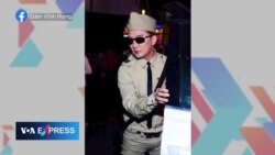 Đàm Vĩnh Hưng bị cấm diễn 9 tháng vì đeo huy hiệu giống của Việt Nam Cộng Hòa Đàm Vĩnh Hưng bị cấm diễn 9 tháng vì đeo huy hiệu giống của Việt Nam Cộng Hòa