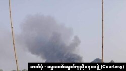 မီးထပ်လောင်နေတဲ့ ဓမ္မသကျေးရွာ