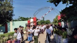 ဆီဆိုင်မြို့နဲ့ အနီးဝန်းကျင်မှာ အဓမ္မစစ်သားစုဆောင်းမှုတွေရှိနေကြောင်း ဒေသခံတွေပြော
 ဆီဆိုင်မြို့နဲ့ အနီးဝန်းကျင်မှာ အဓမ္မစစ်သားစုဆောင်းမှုတွေရှိနေကြောင်း ဒေသခံတွေပြော