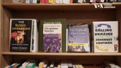 Серед американців з'явився попит на книги українських авторів, розповіли у книгарні Вашингтона. Відео Серед американців з'явився попит на книги українських авторів, розповіли у книгарні Вашингтона. Відео