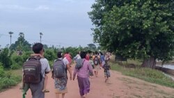 စစ်ကိုင်းဒေသခံတွေ နယ်မြေရှင်းလို့ ထွက်ပြေးနေရ စစ်ကိုင်းဒေသခံတွေ နယ်မြေရှင်းလို့ ထွက်ပြေးနေရ