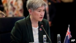 资料照:澳大利亚外交部长黄英贤(Penny Wong)