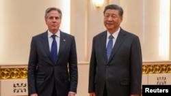 中国国家主席习近平2024年4月26日与到访的美国国务卿安东尼·布林肯(Antony Blinken)会面。(媒体联访照片)