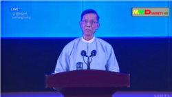 ခွင့်ပြုချက်မရှိဘဲ နိုင်ငံခြားငွေ ကိုင်ဆောင်သူတွေ အရေးယူဖို့ စစ်ကောင်စီသတိပေး
 ခွင့်ပြုချက်မရှိဘဲ နိုင်ငံခြားငွေ ကိုင်ဆောင်သူတွေ အရေးယူဖို့ စစ်ကောင်စီသတိပေး