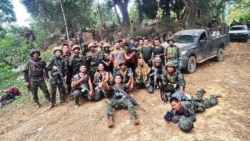 ကော့ကရိတ်နဲ့ ကြာအင်းဆိပ်ကြီးမှာ စစ်ကောင်စီနဲ့ ဒေသခံတပ်ဖွဲ့တွေ တိုက်ပွဲပြင်းထန်
 ကော့ကရိတ်နဲ့ ကြာအင်းဆိပ်ကြီးမှာ စစ်ကောင်စီနဲ့ ဒေသခံတပ်ဖွဲ့တွေ တိုက်ပွဲပြင်းထန်