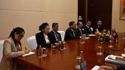 မြန်မာ့အရေး အာဆီယံသံတမန်တချို့ အလွတ်သဘောဆွေးနွေး
 မြန်မာ့အရေး အာဆီယံသံတမန်တချို့ အလွတ်သဘောဆွေးနွေး