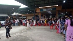 ထိုင်းရောက် အလုပ်သမားတွေ အလုပ်လုပ်ခွင့် သက်တမ်းတိုးရက် ရှေ့လကုန်အထိခွင့်ပြု
 ထိုင်းရောက် အလုပ်သမားတွေ အလုပ်လုပ်ခွင့် သက်တမ်းတိုးရက် ရှေ့လကုန်အထိခွင့်ပြု