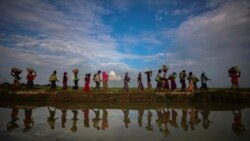 ရိုဟင်ဂျာဒုက္ခသည် ၁၀၀၀ ကျော် ဧပြီလအတွင်း ပြန်လည်လက်ခံဖို့ရှိ (ဗိုလ်ချုပ်ဇော်မင်းထွန်း) ရိုဟင်ဂျာဒုက္ခသည် ၁၀၀၀ ကျော် ဧပြီလအတွင်း ပြန်လည်လက်ခံဖို့ရှိ (ဗိုလ်ချုပ်ဇော်မင်းထွန်း)