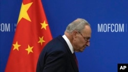 美国国会参议院多数党领袖查克·舒默在北京访问。(2023年10月9日)