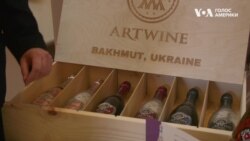 Американка популяризує українське вино у США і збирає кошти на допомогу виноробам. Відео Американка популяризує українське вино у США і збирає кошти на допомогу виноробам. Відео