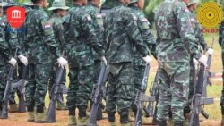 ကရင်နီဒေသ တိုက်ပွဲတွေကြောင့် ဒေသခံတချို့ ထိခိုက်ဒဏ်ရာရ
 ကရင်နီဒေသ တိုက်ပွဲတွေကြောင့် ဒေသခံတချို့ ထိခိုက်ဒဏ်ရာရ