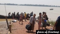 တိုက်ပွဲတွေကြောင့် ကော့ကရိတ်မြို့နယ် ကော့ဘိန်းကျေးရွာ ဒေသခံတွေ ထွက်ပြေးနေရ (မတ် ၂၅၊ ၂၀၂၄)