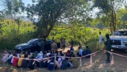 တာ့ခ်ခရိုင်အတွင်း အထောက်အထားမဲ့ မြန်မာနိုင်ငံသား ၃၆ ဦး ဖမ်းဆီးခံရ တာ့ခ်ခရိုင်အတွင်း အထောက်အထားမဲ့ မြန်မာနိုင်ငံသား ၃၆ ဦး ဖမ်းဆီးခံရ