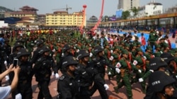တန့်ယန်းကို တိုက်ပွဲတွေ ကူးစက်မလာဖို့ ဝတပ်ဖွဲ့တွေ ဖြန့်ကျက်
 တန့်ယန်းကို တိုက်ပွဲတွေ ကူးစက်မလာဖို့ ဝတပ်ဖွဲ့တွေ ဖြန့်ကျက်