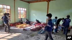 缅甸实皆地区康帕镇卡南村的一所学校遭到空袭,导致平民死亡。(2024年1月7日)