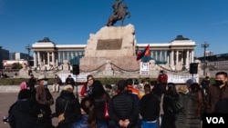 蒙古乌兰巴托政府广场(美国之音/阿南德·图穆尔托古)