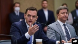 资料照片:美国国会共和党联邦众议员加拉格尔(Rep. Mike Gallagher, R-WI)
