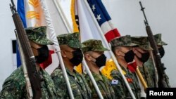 美国、菲律宾、日本和韩国在菲律宾达义市举行联合军演开幕式。(路透社2022年10月3日)
