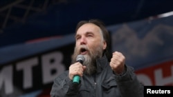 俄罗斯民族主义学者和理论家亚历山大·杜金(Aleksandr Dugin)
