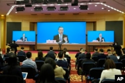 2022 年 3 月 7 日,中国外交部长王毅在中国人大会议召开期间的新闻发布会上称,俄罗斯是北京“最重要的战略伙伴”。