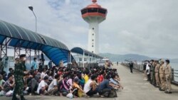 တရားမဝင်လာရောက်သူ မြန်မာ ၁၉ ဦး ရနောင်းမြို့အနီးမှာ ဖမ်းခံရ
 တရားမဝင်လာရောက်သူ မြန်မာ ၁၉ ဦး ရနောင်းမြို့အနီးမှာ ဖမ်းခံရ