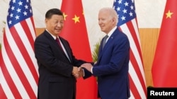 美国总统拜登2022年11月14日与中国国家主席习近平在印尼20国峰会外围举行面对面会谈。(路透社)