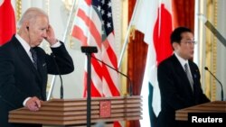 美国总统拜登与日本首相岸田文雄2022年5月23日会谈后共同见记者。(路透社)