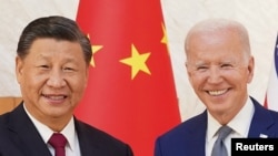 2022年11月14日,美国总统拜登与中国国家主席习近平在印尼巴厘岛20国集团峰会间隙举行会晤。(路透社)
