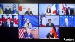 乌克兰总统泽连斯基通过视频参加G7领导人峰会(资料照:2023年12月6日)