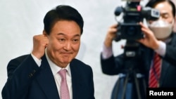 韩国当选总统尹锡悦(路透社2022年3月10日)