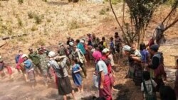 ကရင်ပြည်နယ်မှာ စစ်ကောင်စီတပ် အရပ်သား ၂၀ ခန့် မီးရှို့သတ်ခဲ့ကြောင်း KNU သတင်းထုတ်ပြန်
 ကရင်ပြည်နယ်မှာ စစ်ကောင်စီတပ် အရပ်သား ၂၀ ခန့် မီးရှို့သတ်ခဲ့ကြောင်း KNU သတင်းထုတ်ပြန်