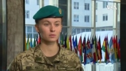 VOA英语专访视频:乌克兰女兵谈前线苦战经历 有了新火炮不怕俄军动员  VOA英语专访视频:乌克兰女兵谈前线苦战经历 有了新火炮不怕俄军动员