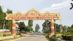 ကသာမြို့နယ်တွင်း လေကြောင်းတိုက်ခိုက်မှု လူ ၇ ဦးထက်မနည်းသေဆုံး
 ကသာမြို့နယ်တွင်း လေကြောင်းတိုက်ခိုက်မှု လူ ၇ ဦးထက်မနည်းသေဆုံး