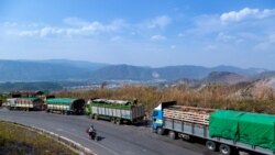ငွေလဲနှုန်းကြောင့် တရုတ်နယ်စပ်ကုန်သွယ်ရေး မြန်မာကုန်သည်တွေအခက်ကြုံ ငွေလဲနှုန်းကြောင့် တရုတ်နယ်စပ်ကုန်သွယ်ရေး မြန်မာကုန်သည်တွေအခက်ကြုံ