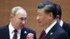 中国领导人习近平与俄罗斯总统普京在乌兹别克斯坦撒马尔罕出席上海合作组织首脑会议期间交谈。(2022年9月16日)