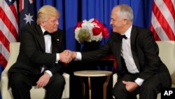 На зустрічі президента Трампа з прем’єром Австралії Тернбуллом. 4 травня, 2017р.
