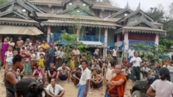 ရခိုင်စစ်ရှောင်တွေ စားဝတ်နေရေး အခက်ကြုံ
 ရခိုင်စစ်ရှောင်တွေ စားဝတ်နေရေး အခက်ကြုံ