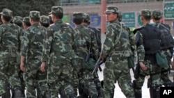 资料照:中国武警在新疆喀什