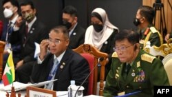 လူ့အခွင့်အရေး ချိုးဖောက်မှု အဆိုးရွားဆုံး ကျူးလွန်သူမှာ လက်ရှိ အာဏာသိမ်း စစ်ကောင်စီရဲ့ ဒုတိယဝန်ကြီးချုပ် တဦးလည်းဖြစ်၊ ကာကွယ်ရေး ဝန်ကြီးဟောင်းလည်း ဖြစ်တဲ့ ဗိုလ်ချုပ်ကြီး မြထွန်းဦးလို့ သုတေသနပြော