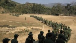 ကချင်ပြည်နယ်မှာ စစ်ကောင်စီနဲ့ ဒေသခံလက်နက်ကိုင်အဖွဲ့တွေ တိုက်ခိုက်မှုဖြစ်
 ကချင်ပြည်နယ်မှာ စစ်ကောင်စီနဲ့ ဒေသခံလက်နက်ကိုင်အဖွဲ့တွေ တိုက်ခိုက်မှုဖြစ်