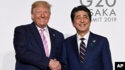 特朗普总统在大阪会见日本首相安倍晋三(2019年6月28日)