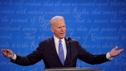 သမ္မတ Trump နဲ့ ပြိုင်ဘက် Joe Biden တို့ ရွေးကောက်ပွဲအတွက် အပြိုင်မဲဆွယ် သမ္မတ Trump နဲ့ ပြိုင်ဘက် Joe Biden တို့ ရွေးကောက်ပွဲအတွက် အပြိုင်မဲဆွယ်