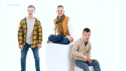 Американська родина з Північної Кароліни усиновила трьох українців – як на них вплинула війна. Відео Американська родина з Північної Кароліни усиновила трьох українців – як на них вплинула війна. Відео